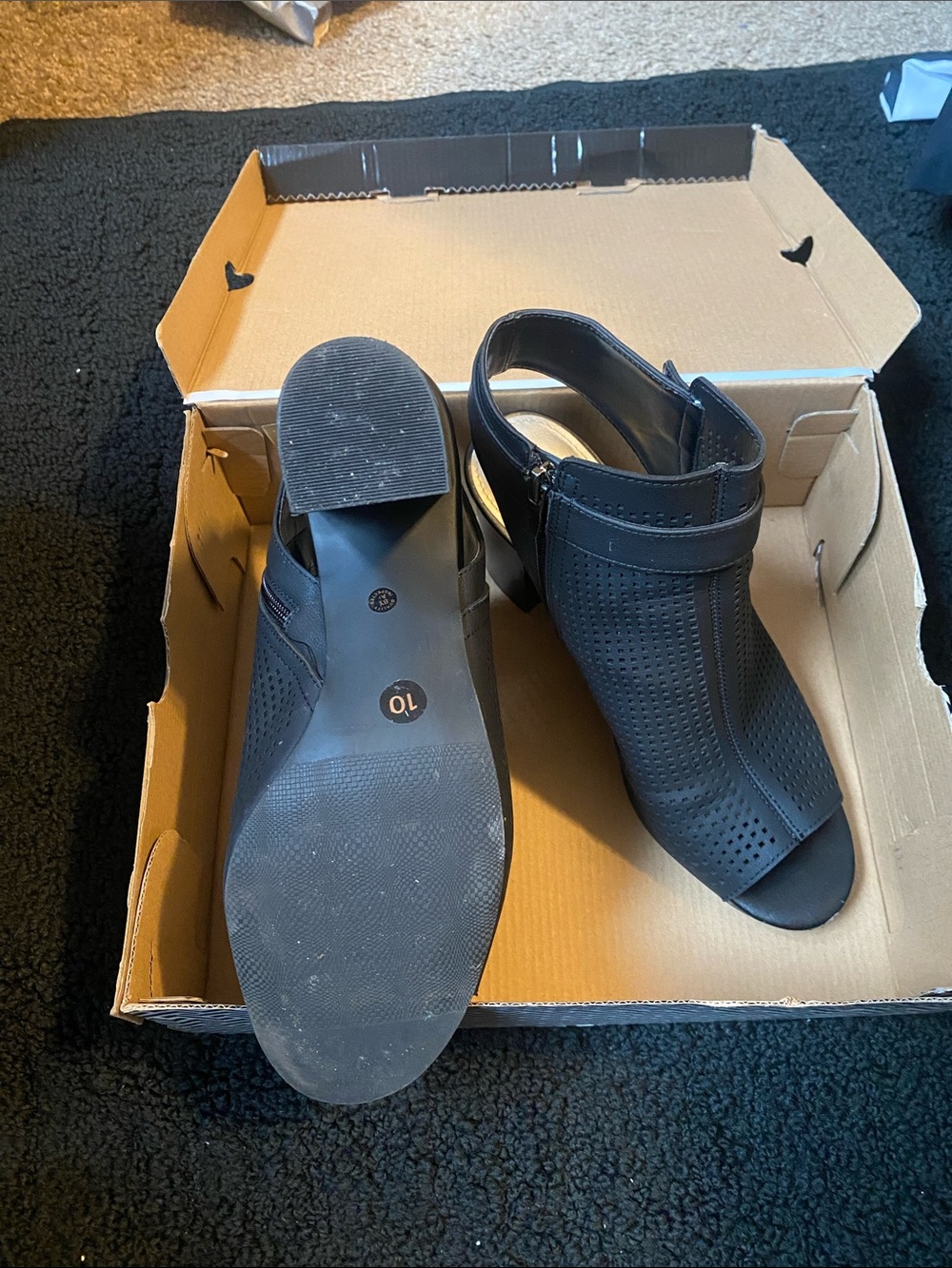 Black Men's Open-Toe Perforated Slingback Shoes